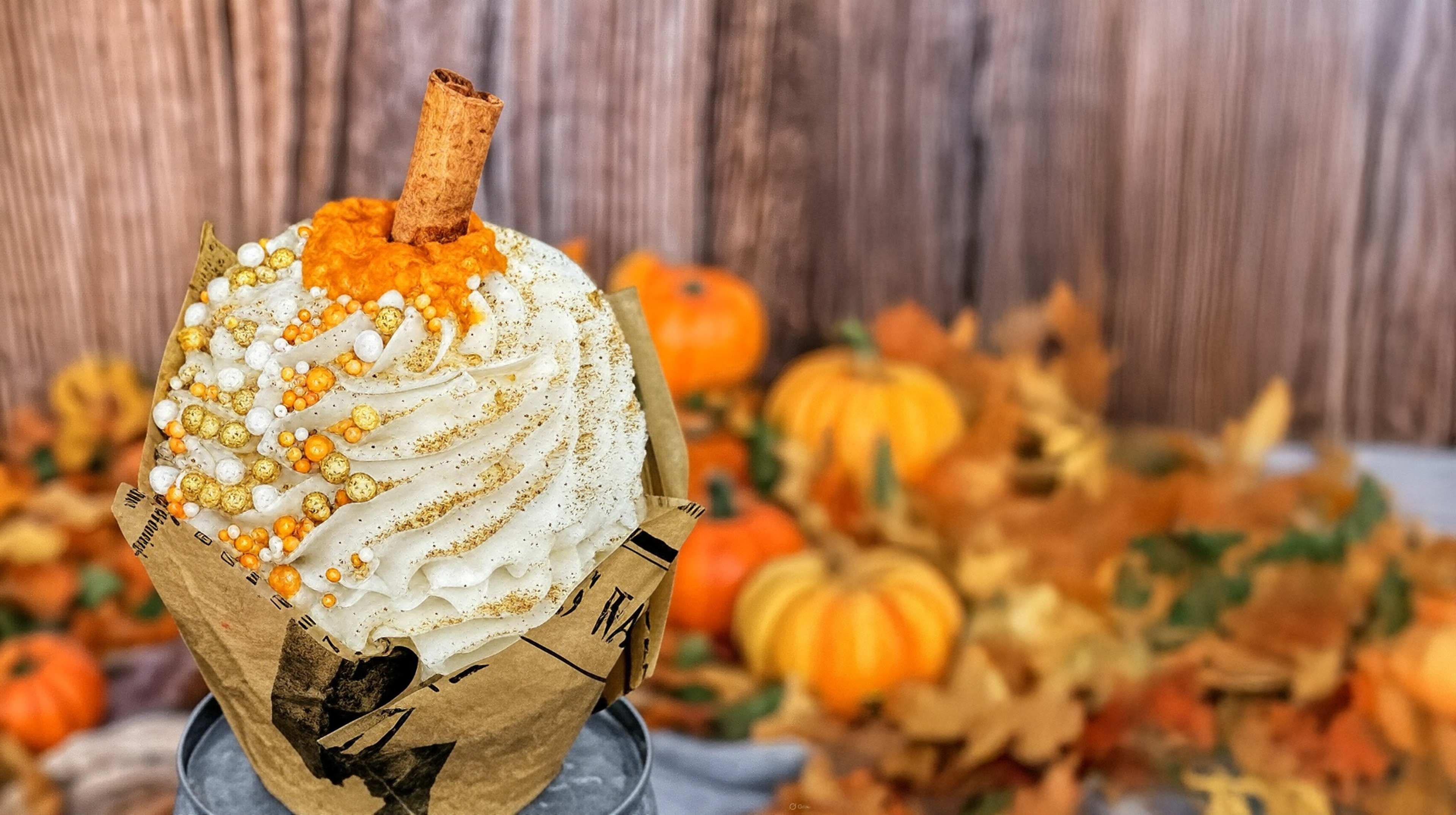 Pumpkin spice cupcake